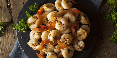 North Shore Shrimp Truck Shrimp, with Uahi Black Hawaiian Sea Salt